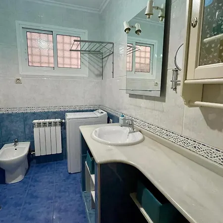 Carrerahouses Benilde Con Garaje Apartment