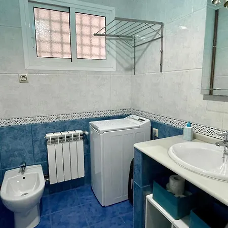 Carrerahouses Benilde Con Garaje Appartement *